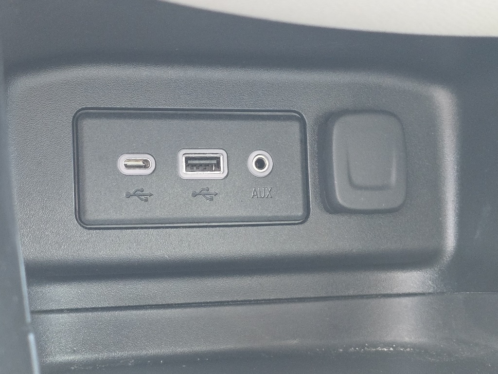 2022 Chevrolet Equinox LT photo 17