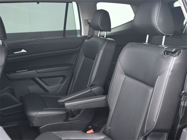 2021 Volkswagen Atlas V6 SE Technology R-Line photo 7