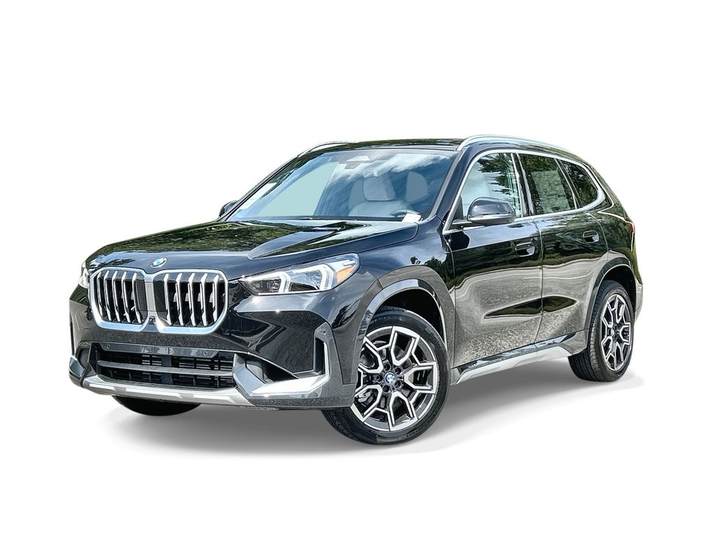 2025 BMW X1 28i's photo