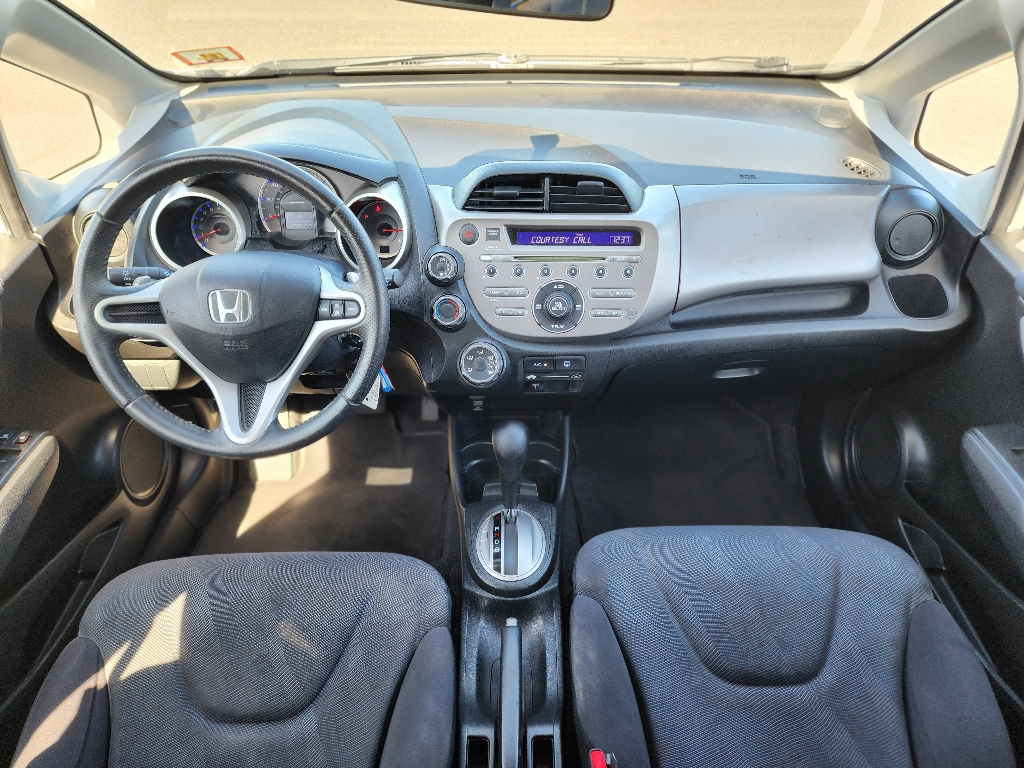 2010 Honda Fit Sport photo 2