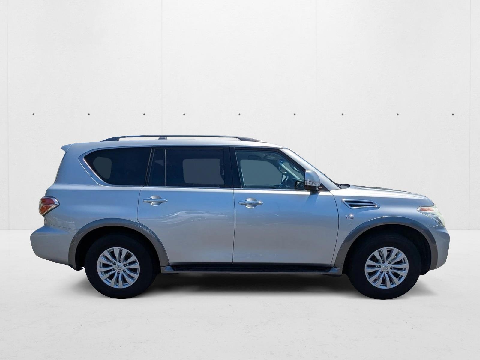 2017 Nissan Armada SV photo 2