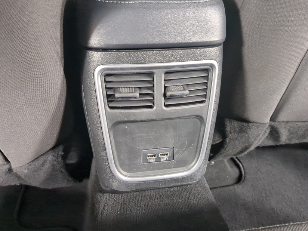2023 Dodge Charger SXT photo 23