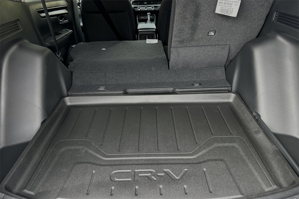 2025 Honda CR-V LX photo 13