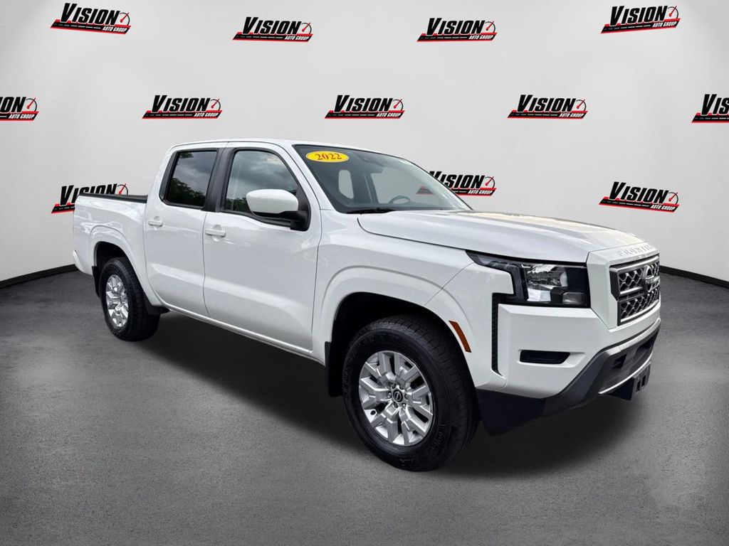 2022 Nissan Frontier SV photo 3