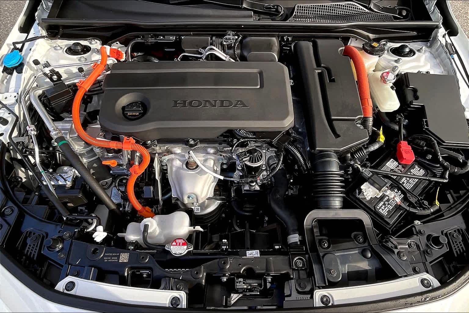 2025 Honda Civic Hybrid Sport Touring photo 14