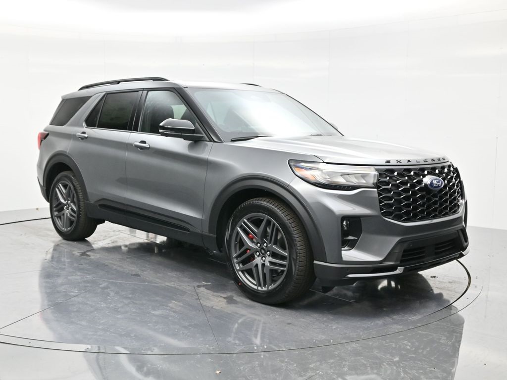 2026 Ford Explorer ST's photo