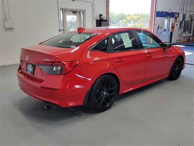 2022 Honda Civic Sport photo 3
