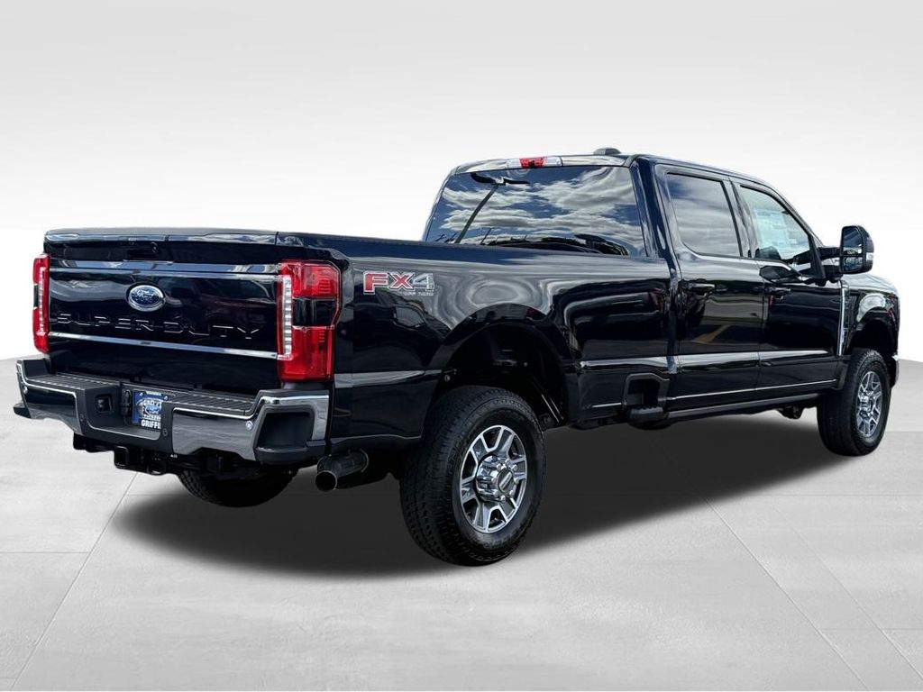 2026 Ford F-350 Lariat photo 6