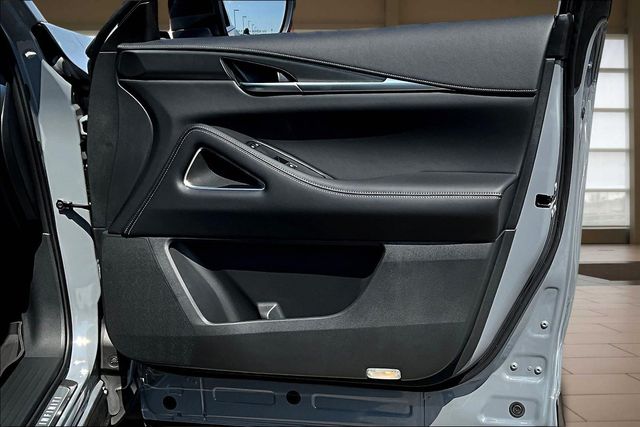 2026 Infiniti QX60 Luxe photo 22