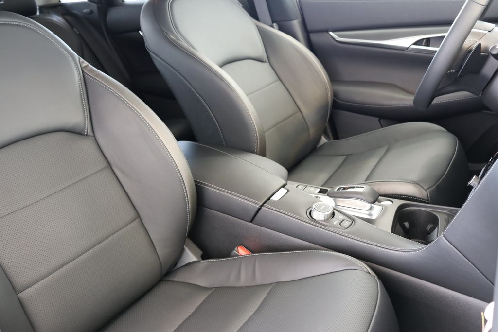2025 Infiniti QX50 Luxe photo 28