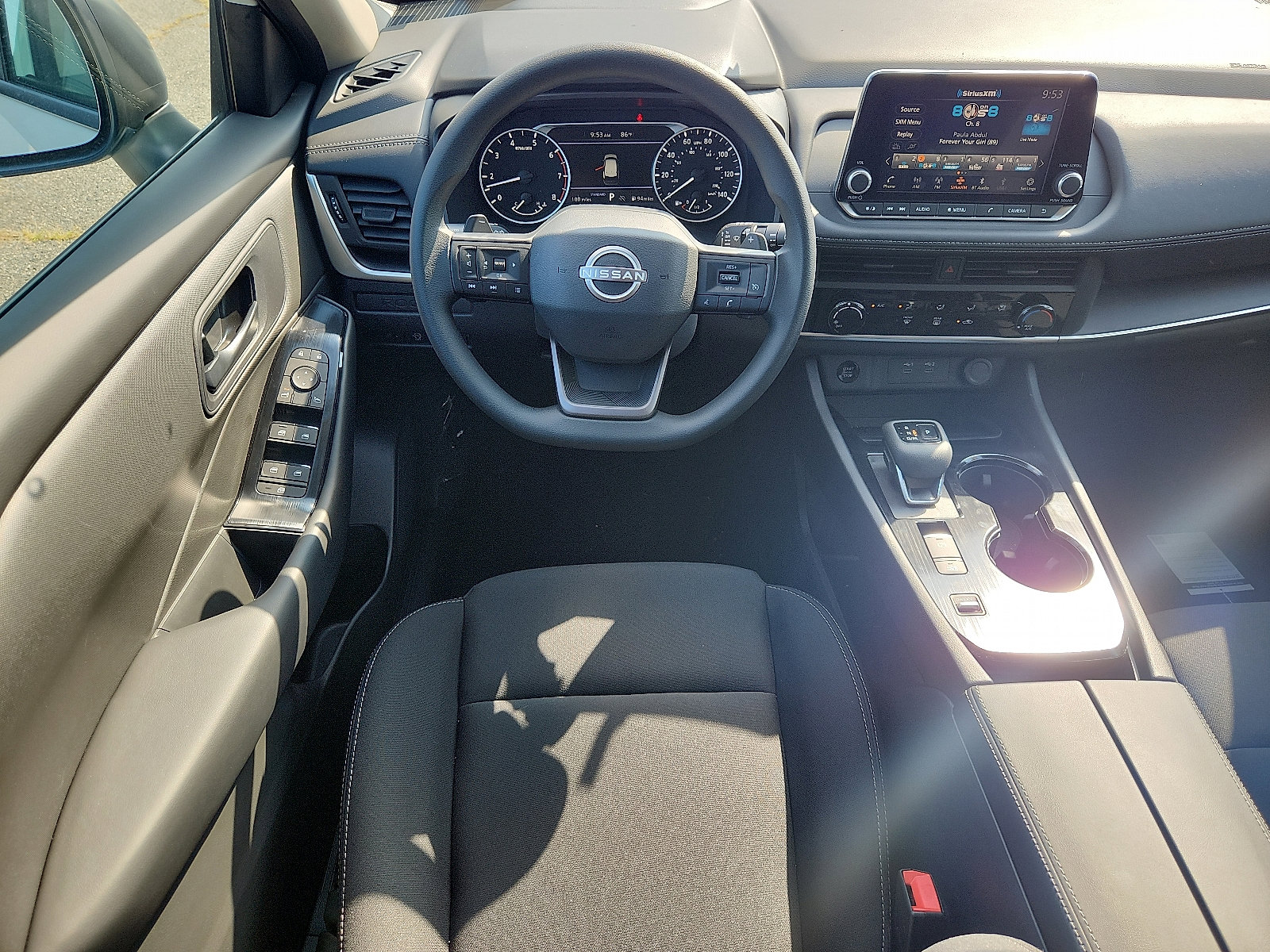 2025 Nissan Rogue S photo 6