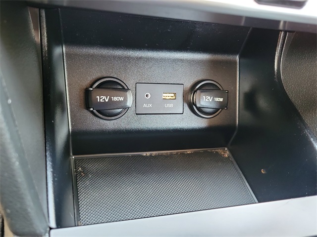 2020 Hyundai Elantra SE photo 26