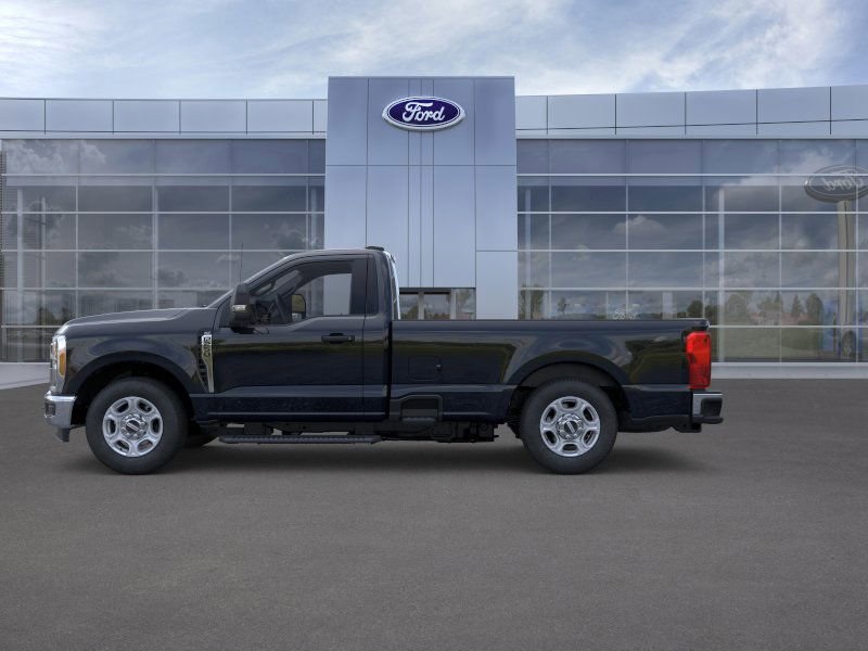 2026 Ford F-250 XLT photo 3