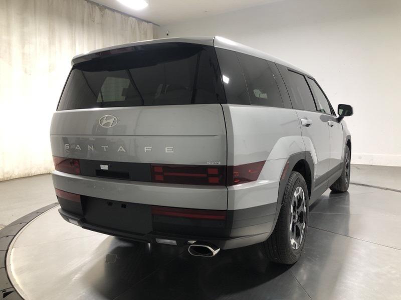 2026 Hyundai Santa Fe SE photo 4