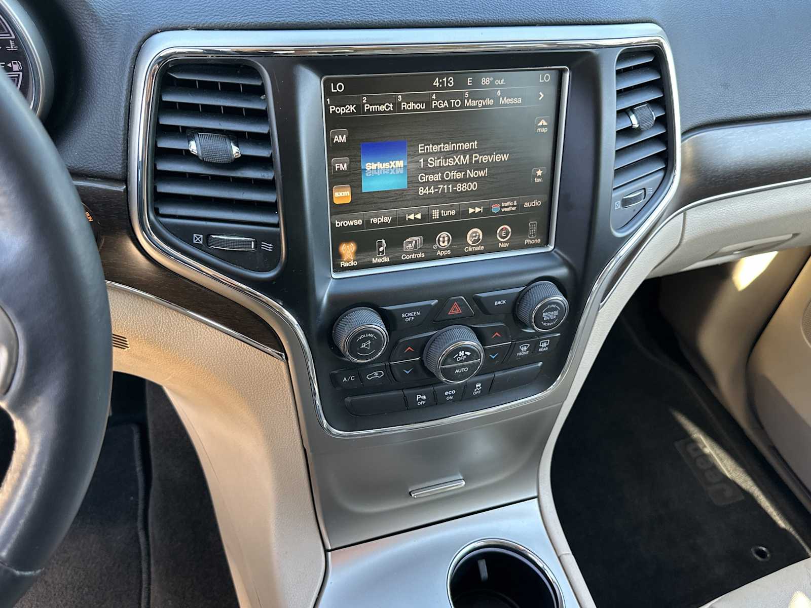 2015 Jeep Grand Cherokee Limited photo 21