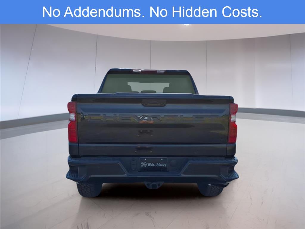 2026 Chevrolet Silverado 1500 Custom photo 3