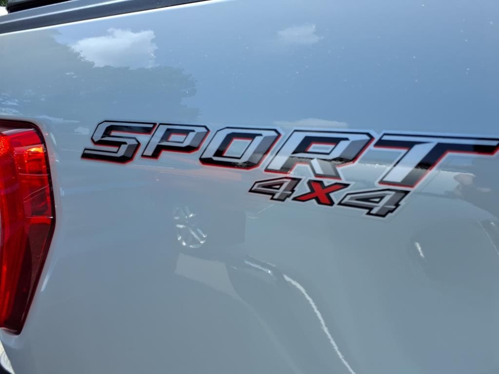 2023 Ford F-150 XLT photo 7