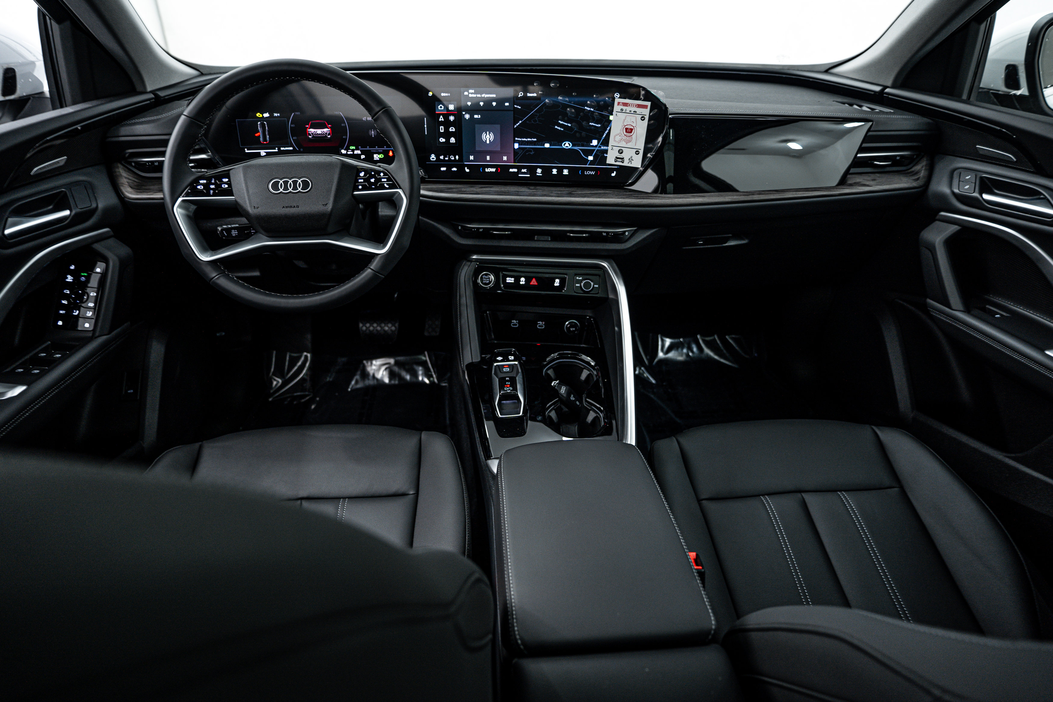 2025 Audi Q5 Premium Plus photo 8