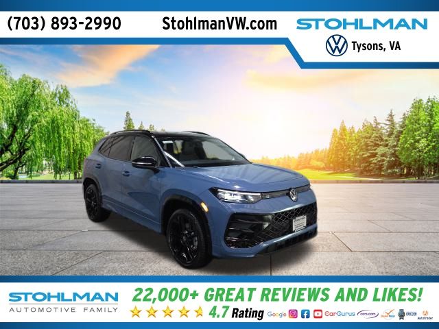 2026 Volkswagen Tiguan SE R-LINE BLACK's photo