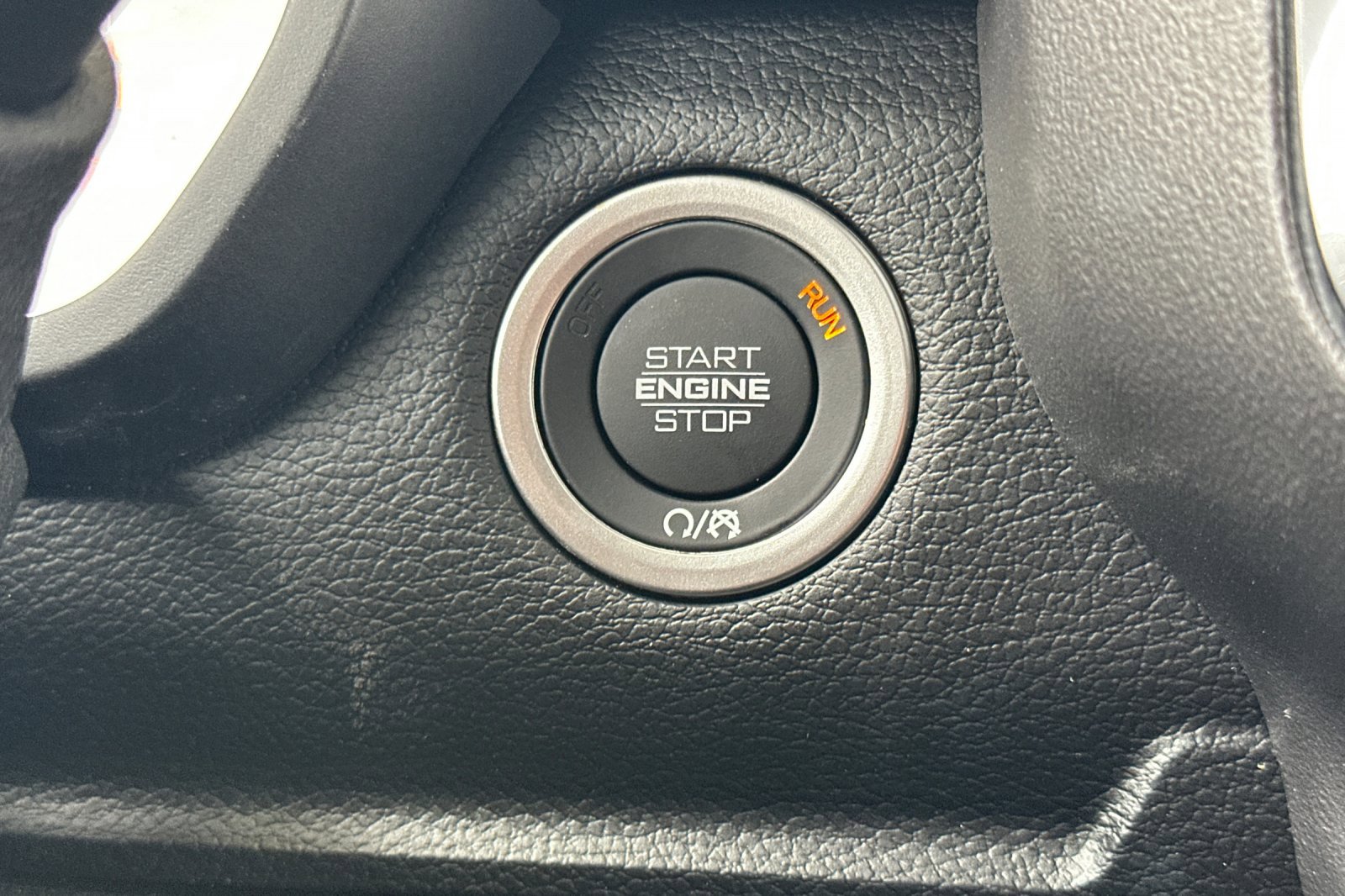 2025 Ram 2500 Laramie photo 19