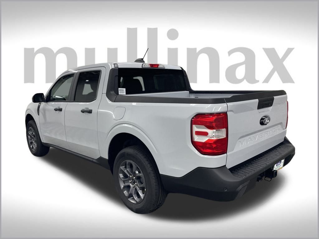 2025 Ford Maverick XLT photo 4