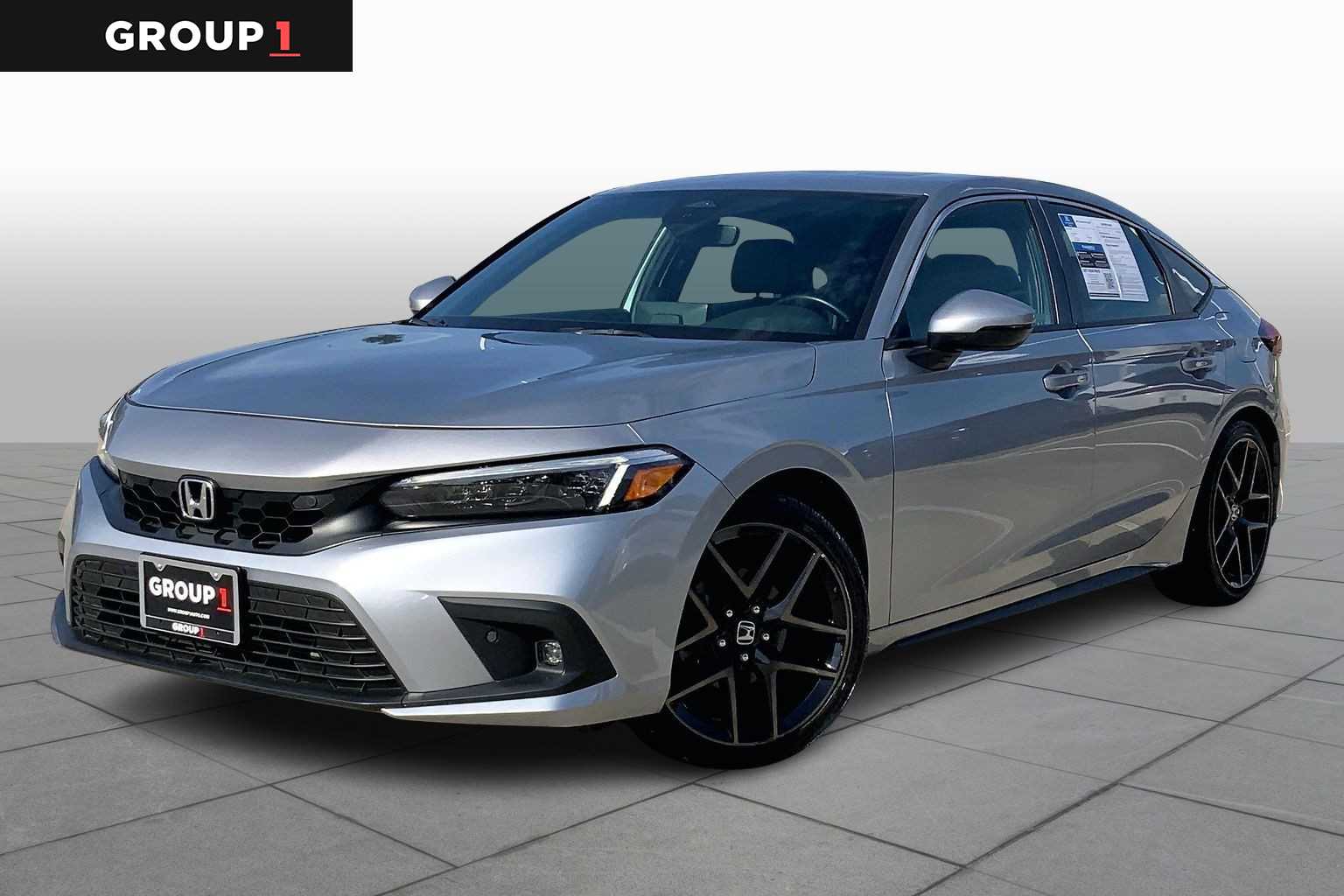 2022 Honda Civic Hatchback Sport Touring's photo