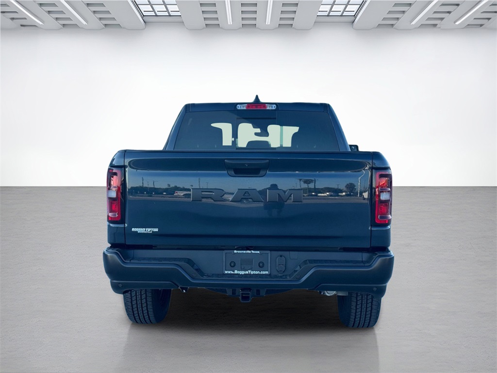 2025 Ram 1500 Tradesman photo 3