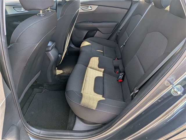 2021 Kia Forte FE photo 23