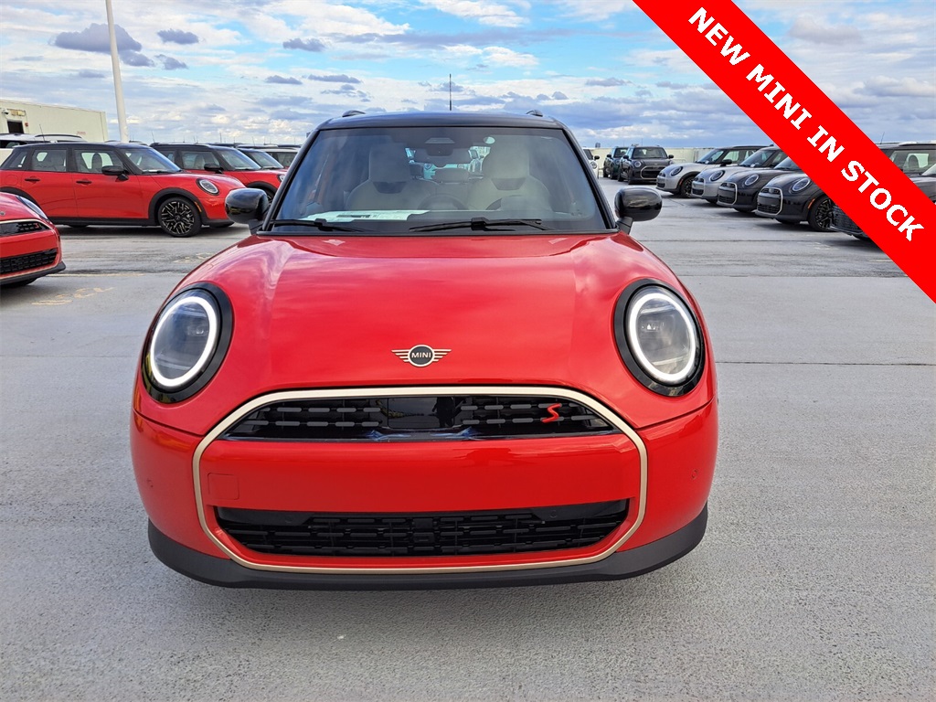 2025 Mini Cooper 4 Door Hardtop Signature photo 8