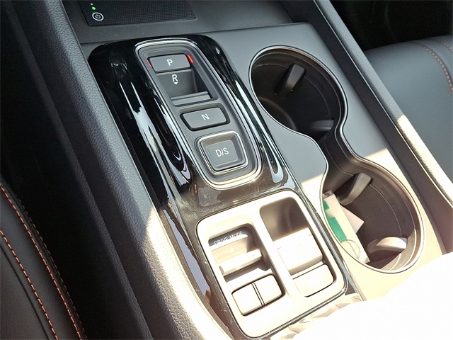 2025 Honda Pilot TrailSport photo 11