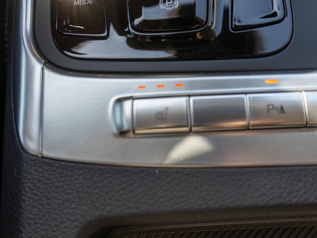 2026 Kia Carnival EX photo 24