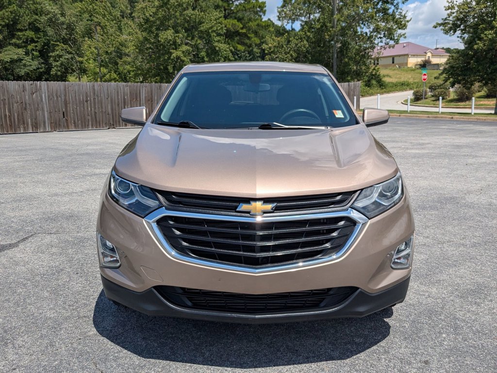 2018 Chevrolet Equinox LT photo 2