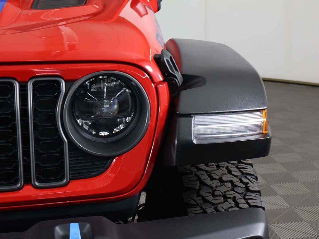 2024 Jeep Wrangler Rubicon 4xe photo 10