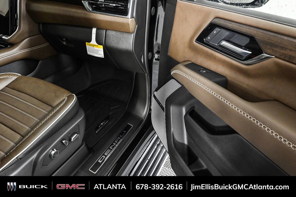 2025 Gmc Yukon Denali Ultimate photo 22