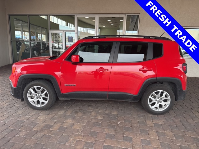 Used 2017 Jeep Renegade Latitude with VIN ZACCJABB0HPE82618 for sale in Bullhead City, AZ