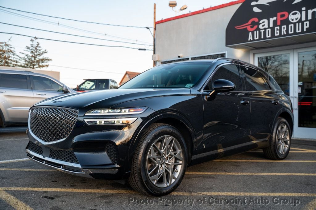 2025 GENESIS GV70 Standard's photo