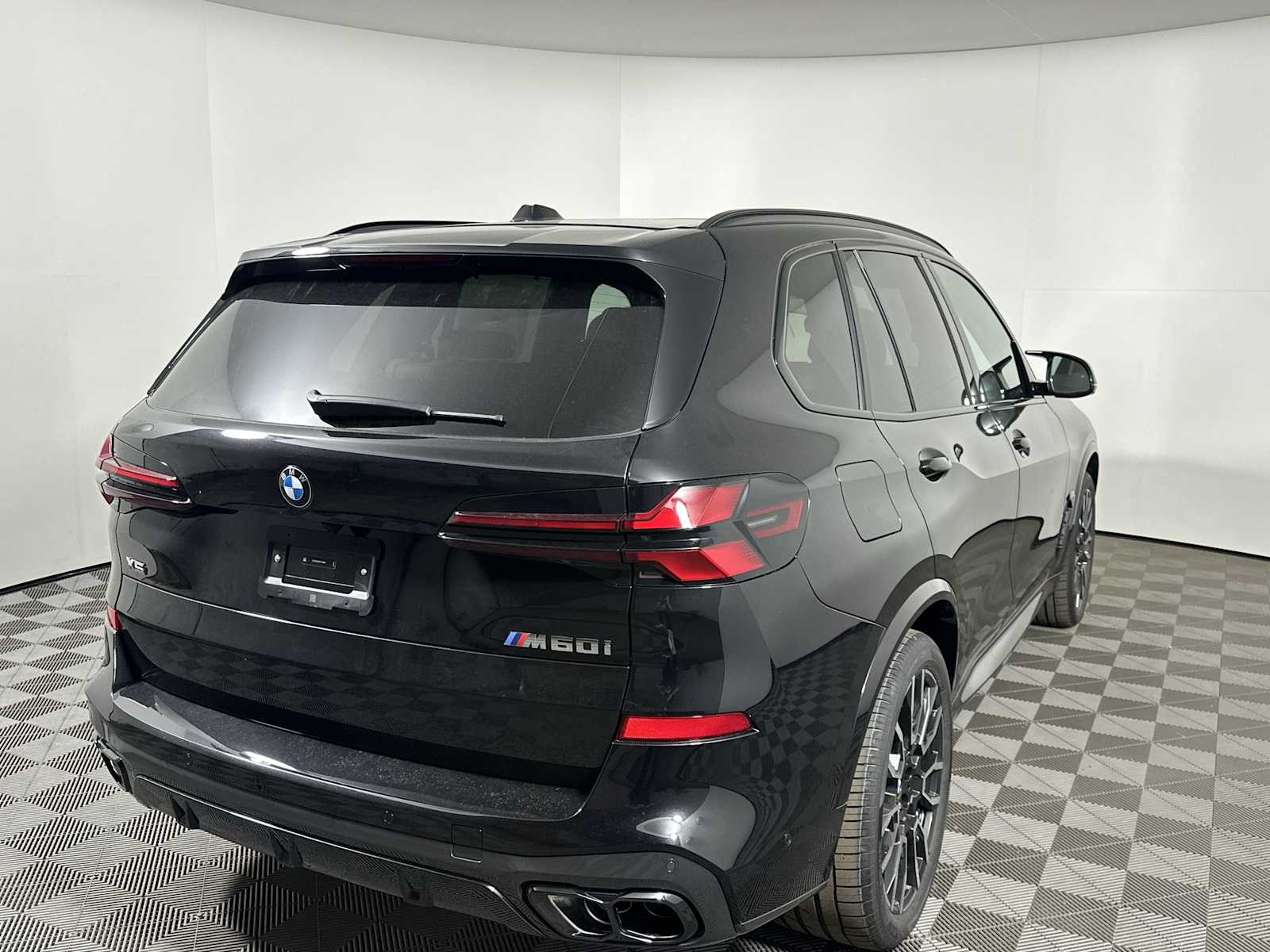 2026 Bmw X5 M60i photo 3
