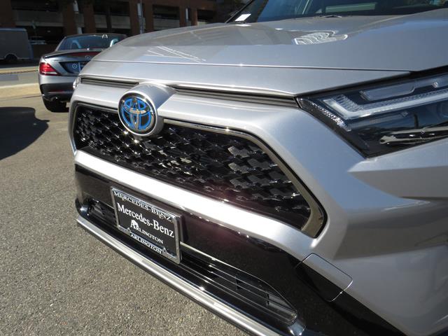 2023 Toyota RAV4 Prime XSE photo 24
