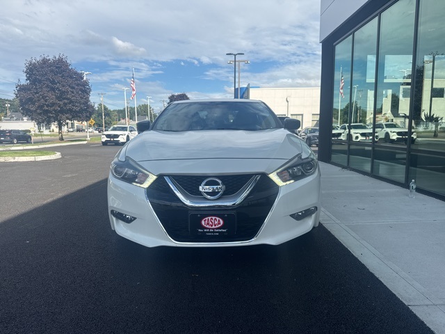 2017 Nissan Maxima S photo 6