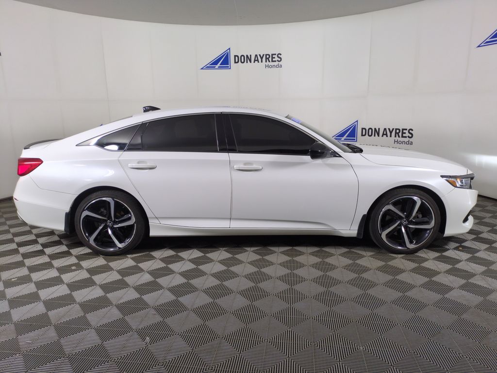2022 Honda Accord Sport photo 6