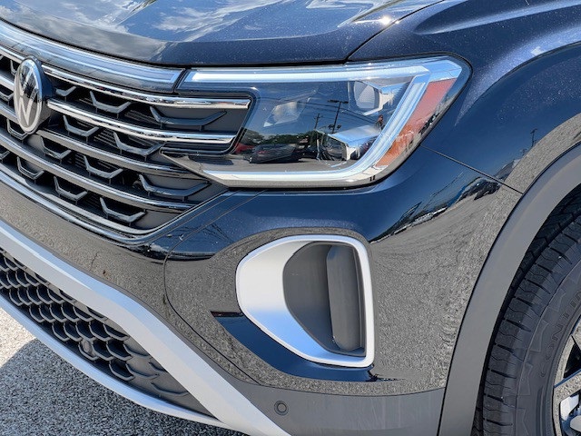 2025 Volkswagen Atlas Peak Edition SE photo 6