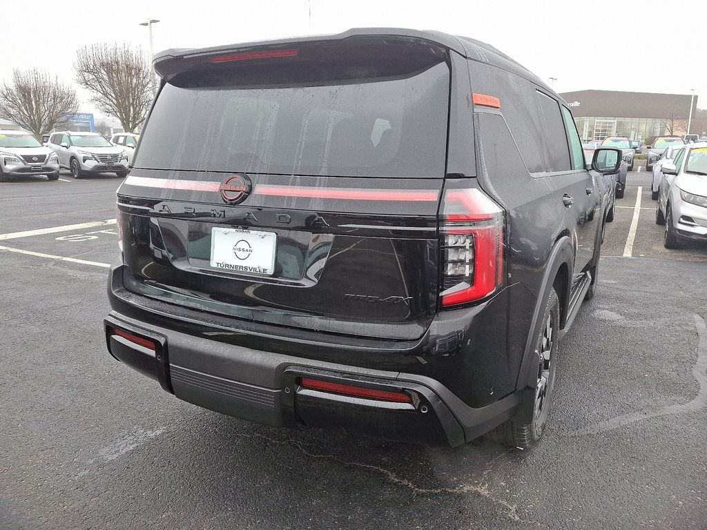 2025 Nissan Armada photo 4