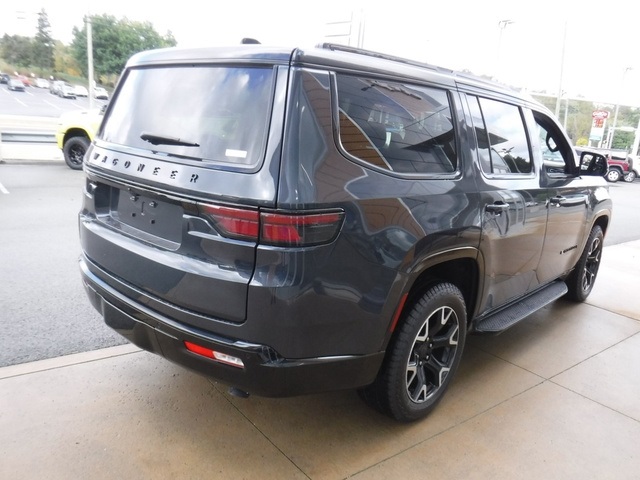 2025 Jeep Wagoneer Overland photo 9
