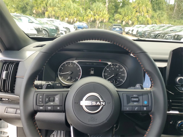 2025 Nissan Pathfinder Rock Creek photo 13
