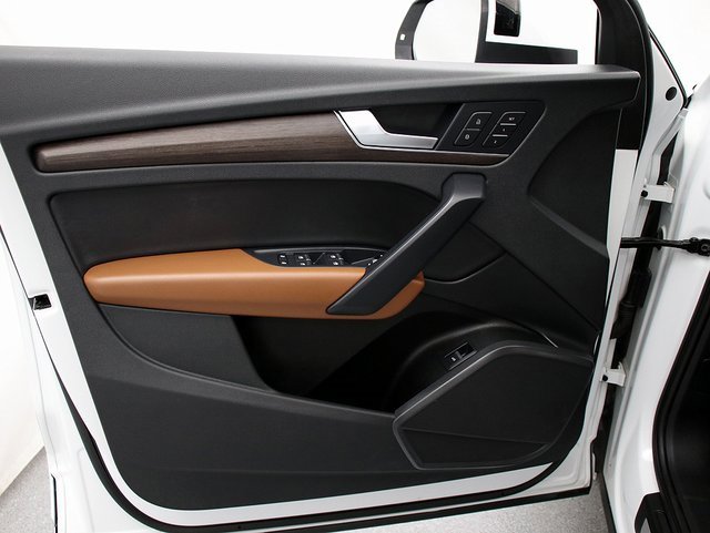2021 Audi Q5 Premium photo 17