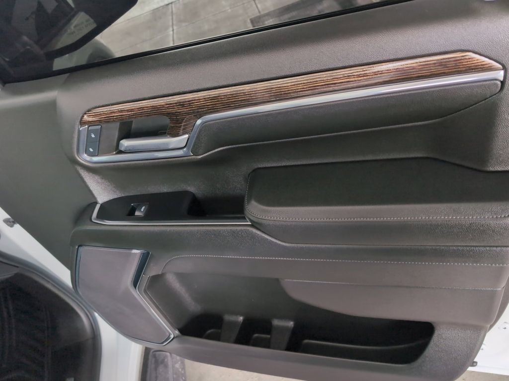 2024 Gmc Sierra 1500 Elevation photo 17