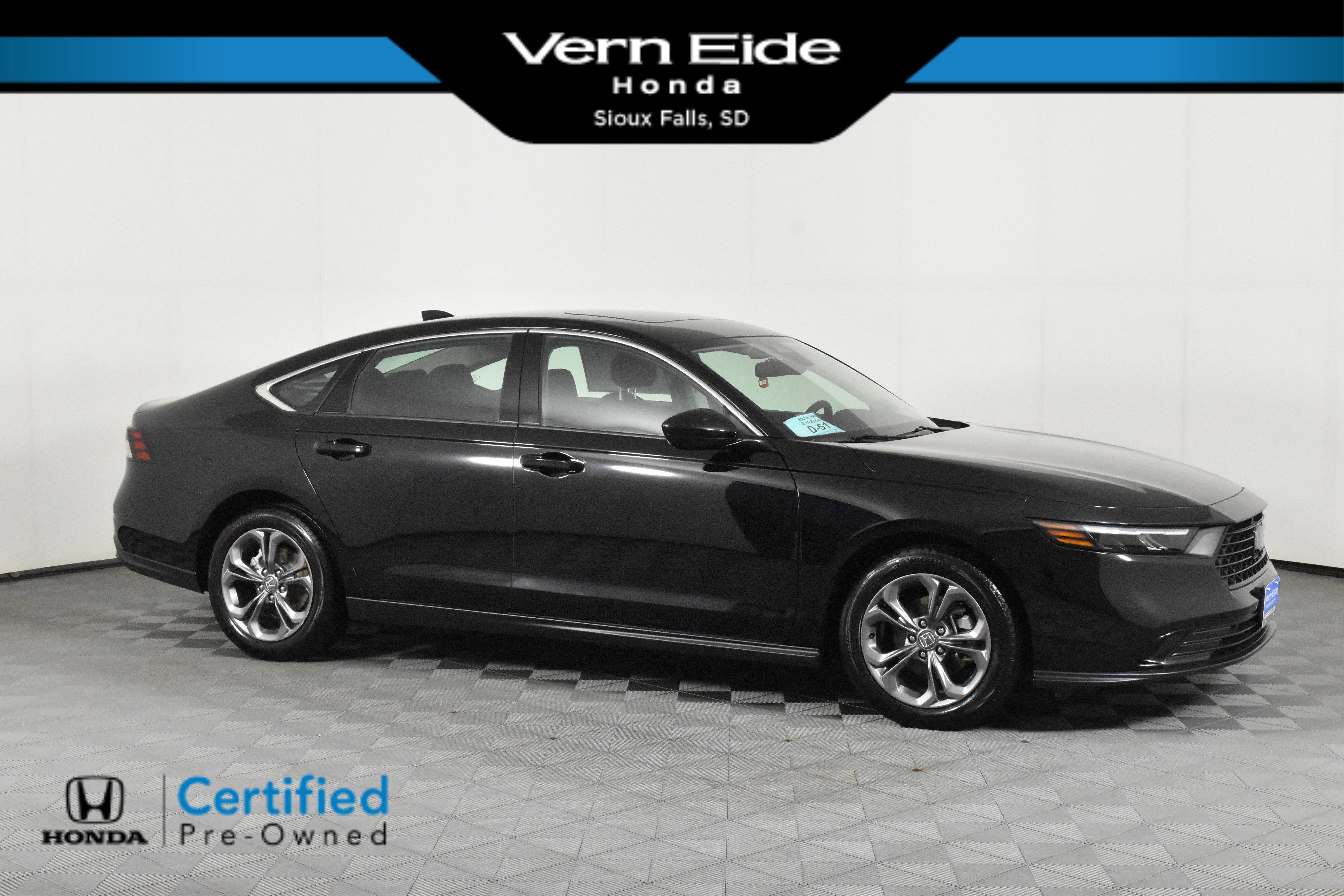 2024 Honda Accord EX's photo