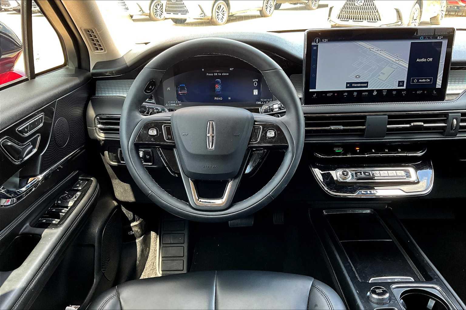 2024 Lincoln Corsair Premiere photo 4