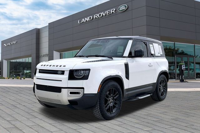 2023 Land Rover Defender S's photo