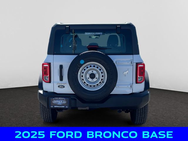 2025 Ford Bronco Base photo 4